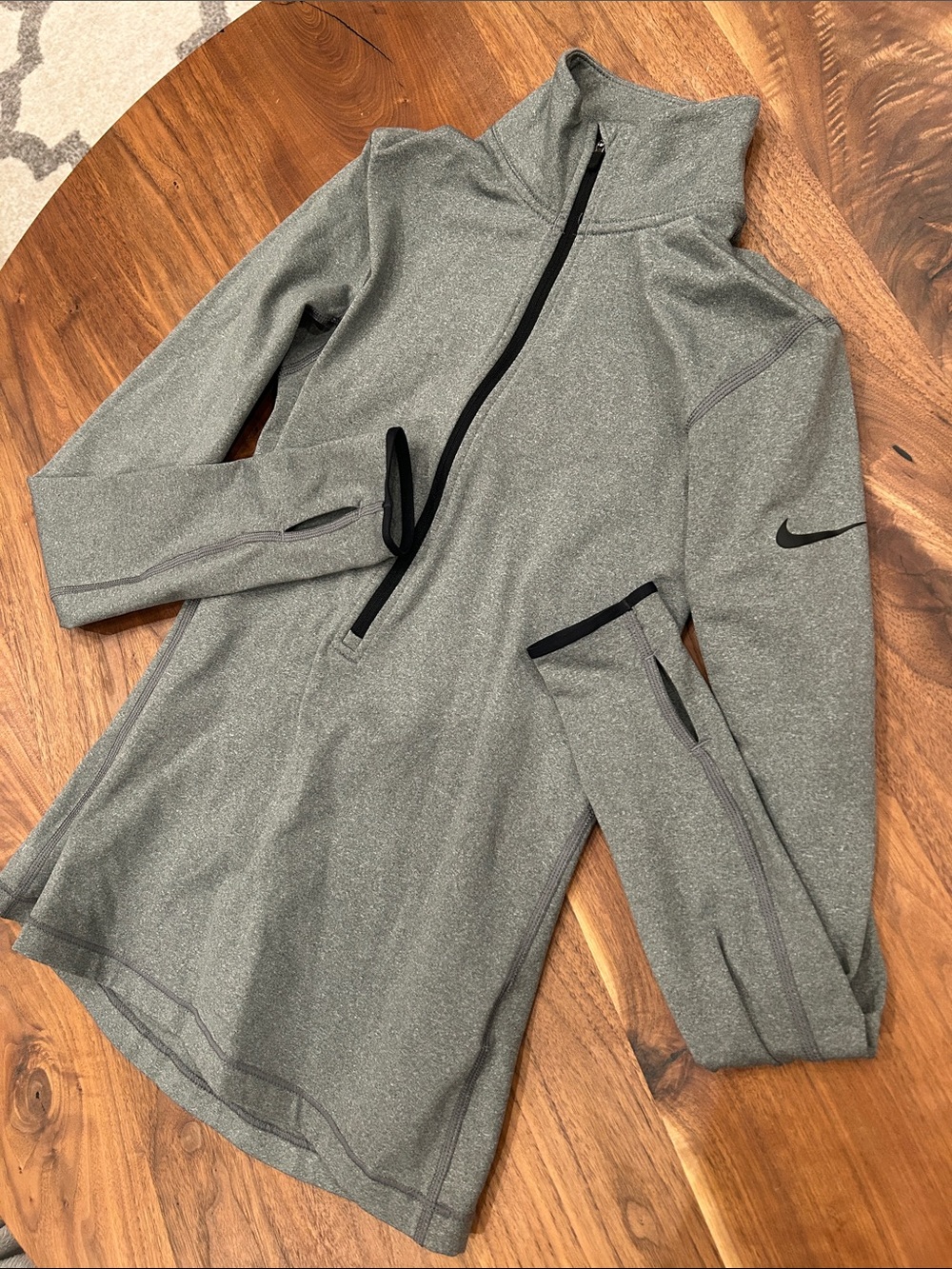 Nike pro Women's Grey Quarter-Zip Performance Jacket new without tag!